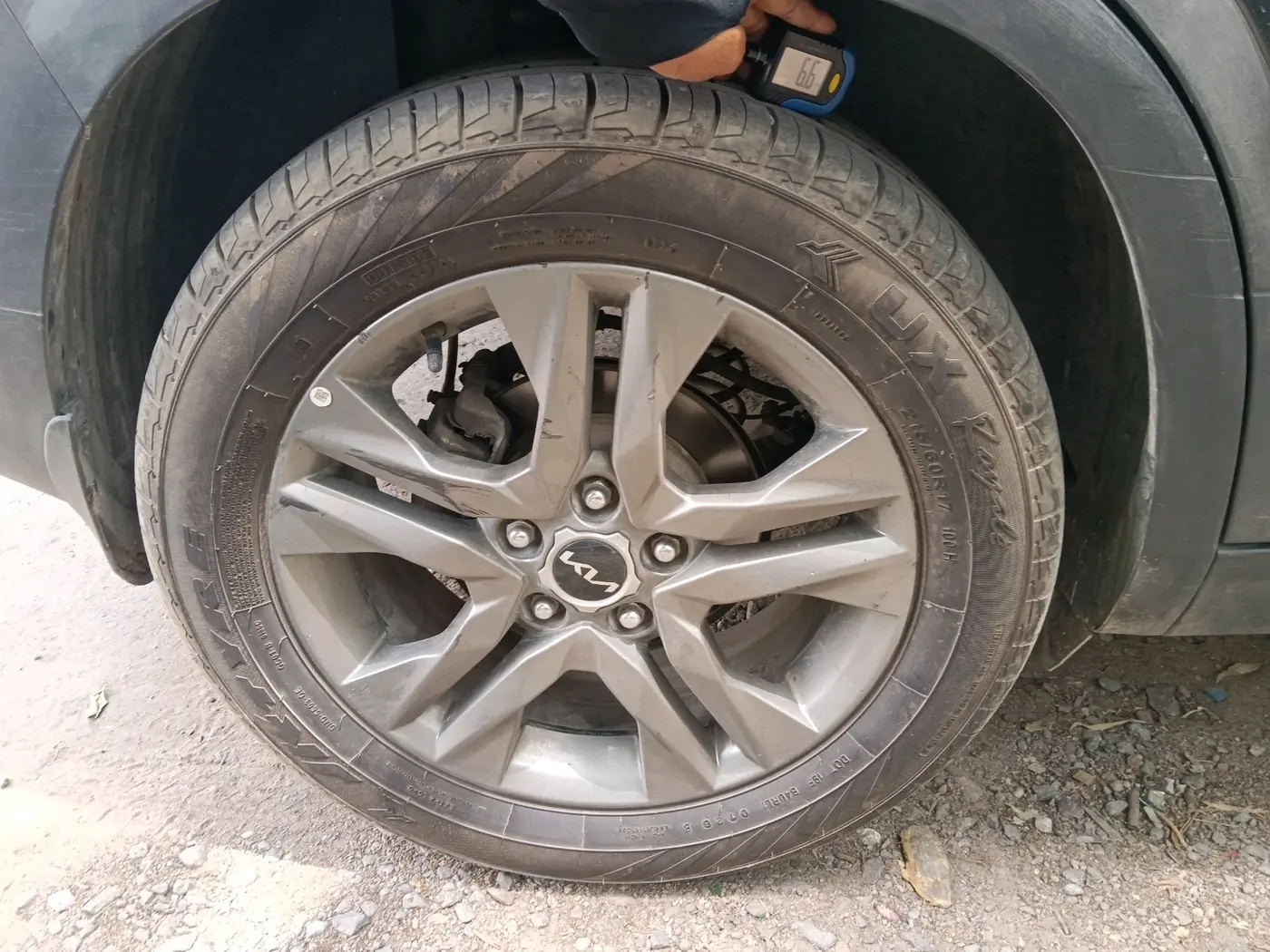 2022 KIA SELTOS HTX 1.5 PETROL, Petrol, Manual, 78,000 km, tyre