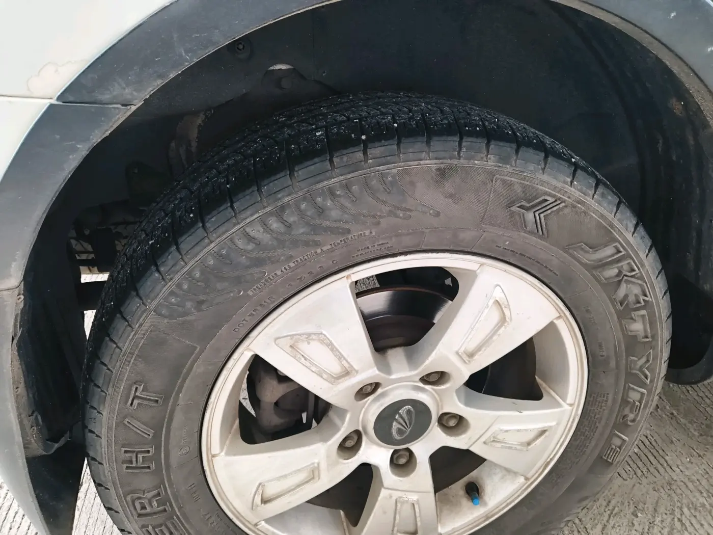 2012 Mahindra XUV500 W8, Diesel, Manual, 93,645 km, tyre