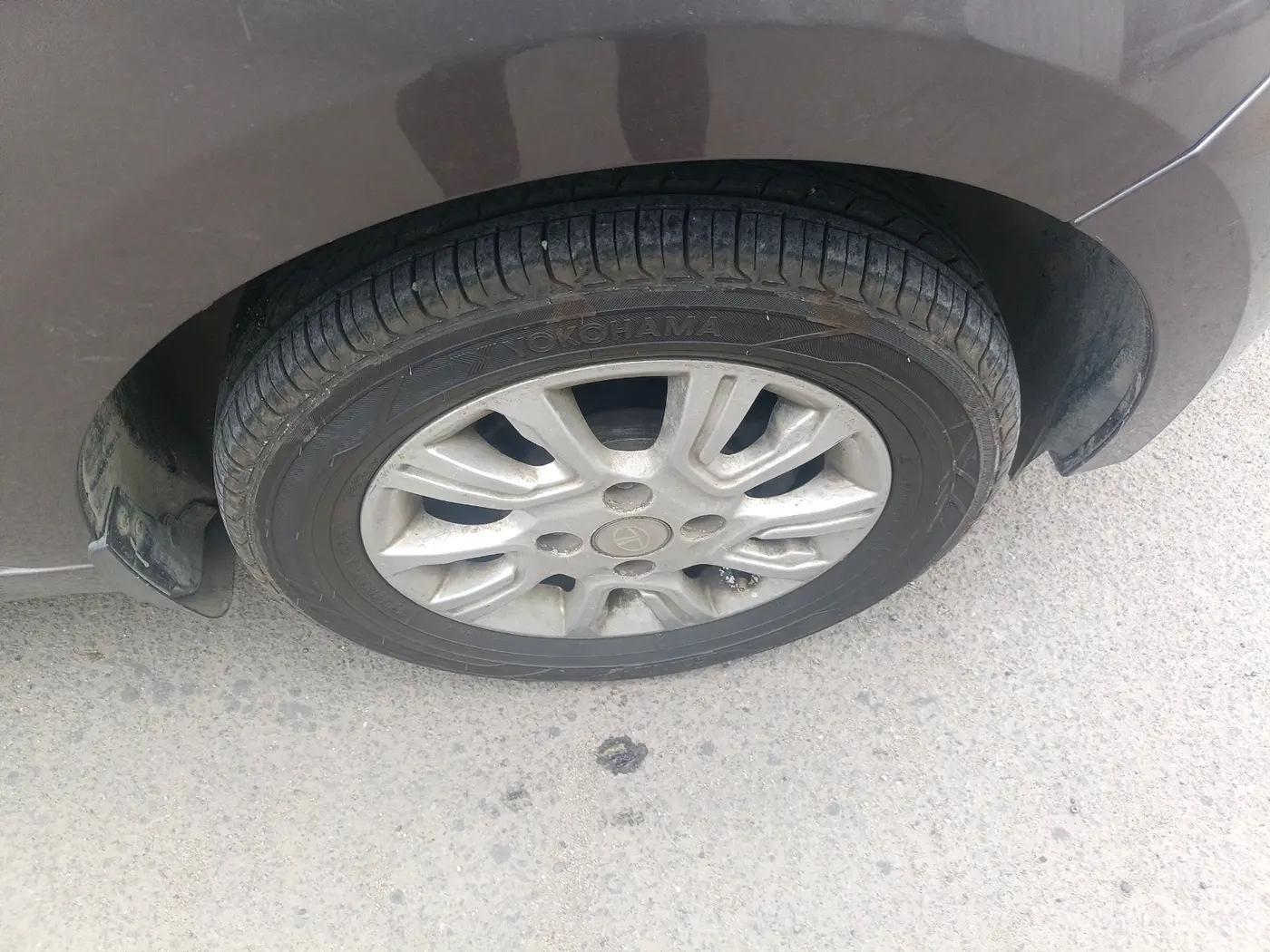 2018 Tata Tiago XZ PETROL, Petrol, Manual, 43,158 km, tyre