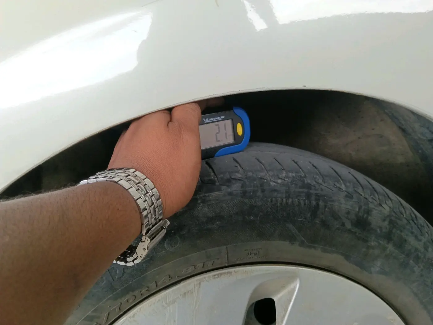 2014 Maruti Celerio VXI AMT, Petrol, Automatic, 78,289 km, tyre