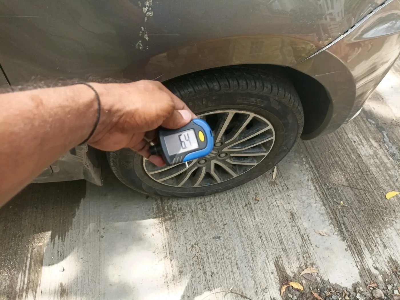 2018 Maruti Dzire ZDI PLUS AMT, Diesel, Automatic, 79,802 km, tyre