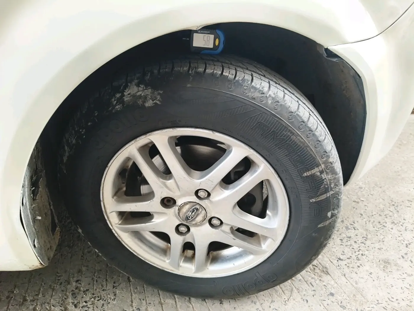 2011 Ford Fiesta Classic SXI 1.4 DIESEL, Diesel, Manual, 91,284 km, tyre