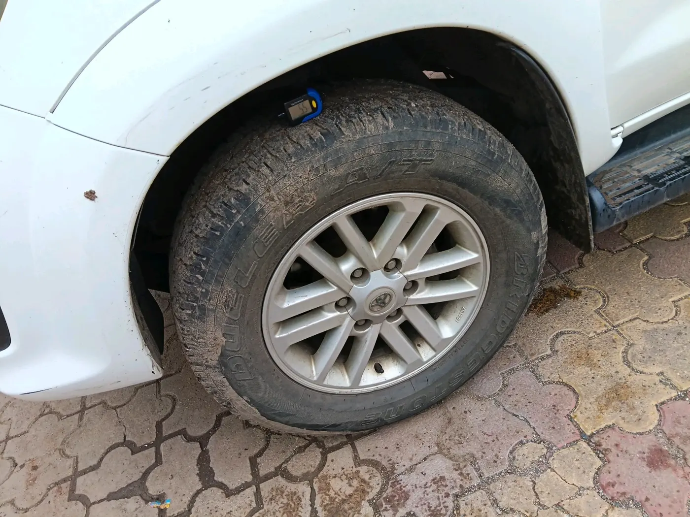 2014 Toyota Fortuner 3.0 4X2 MT, Diesel, Manual, 1,21,377 km, tyre