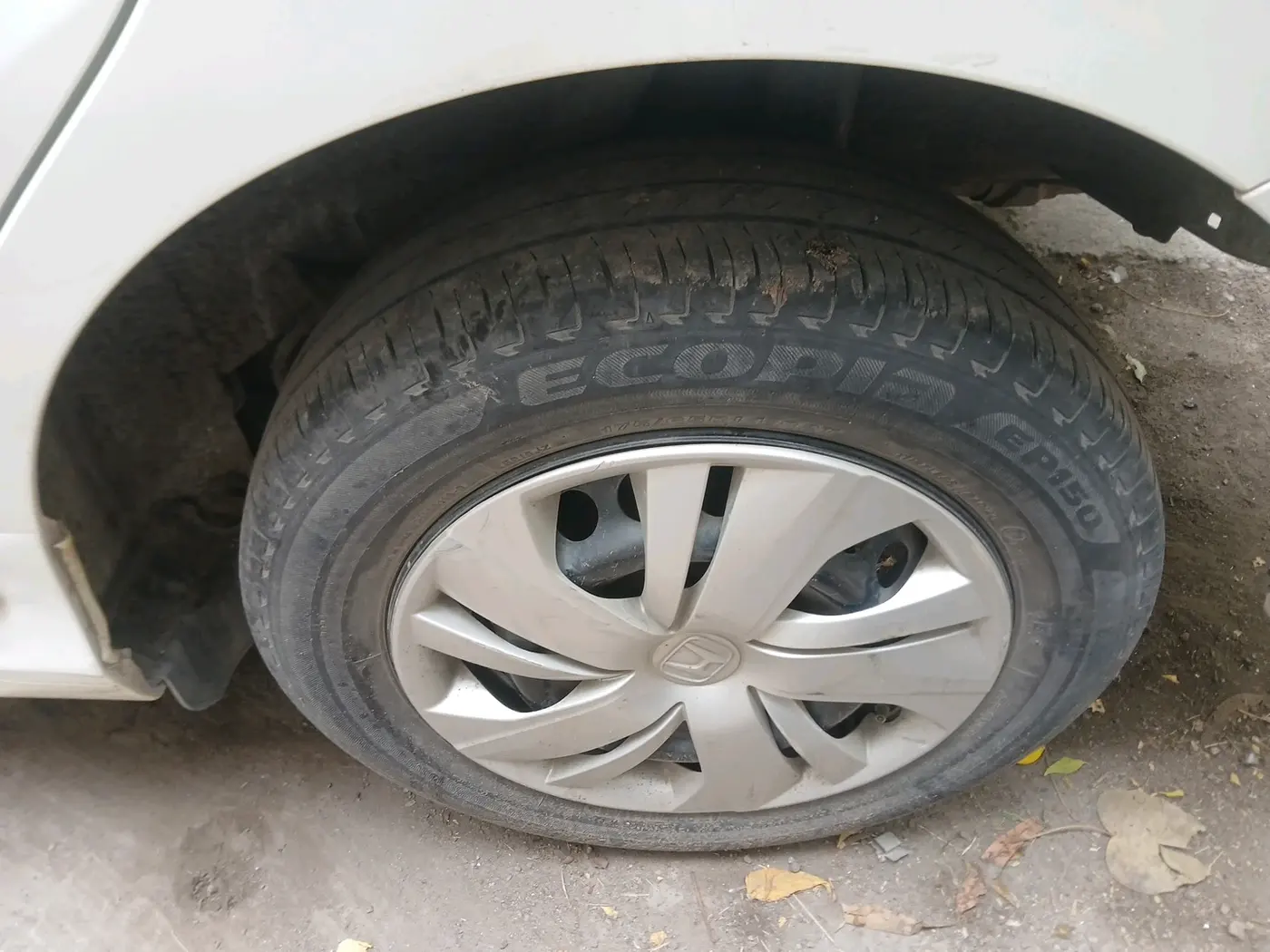 2018 Honda Amaze 1.2L I-VTEC S, Petrol, Manual, 38,084 km, tyre
