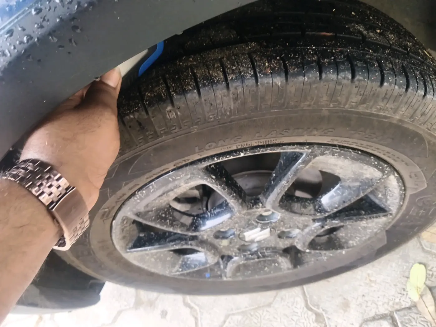 2020 Maruti IGNIS ZETA 1.2, Petrol, Manual, 1,16,453 km, tyre