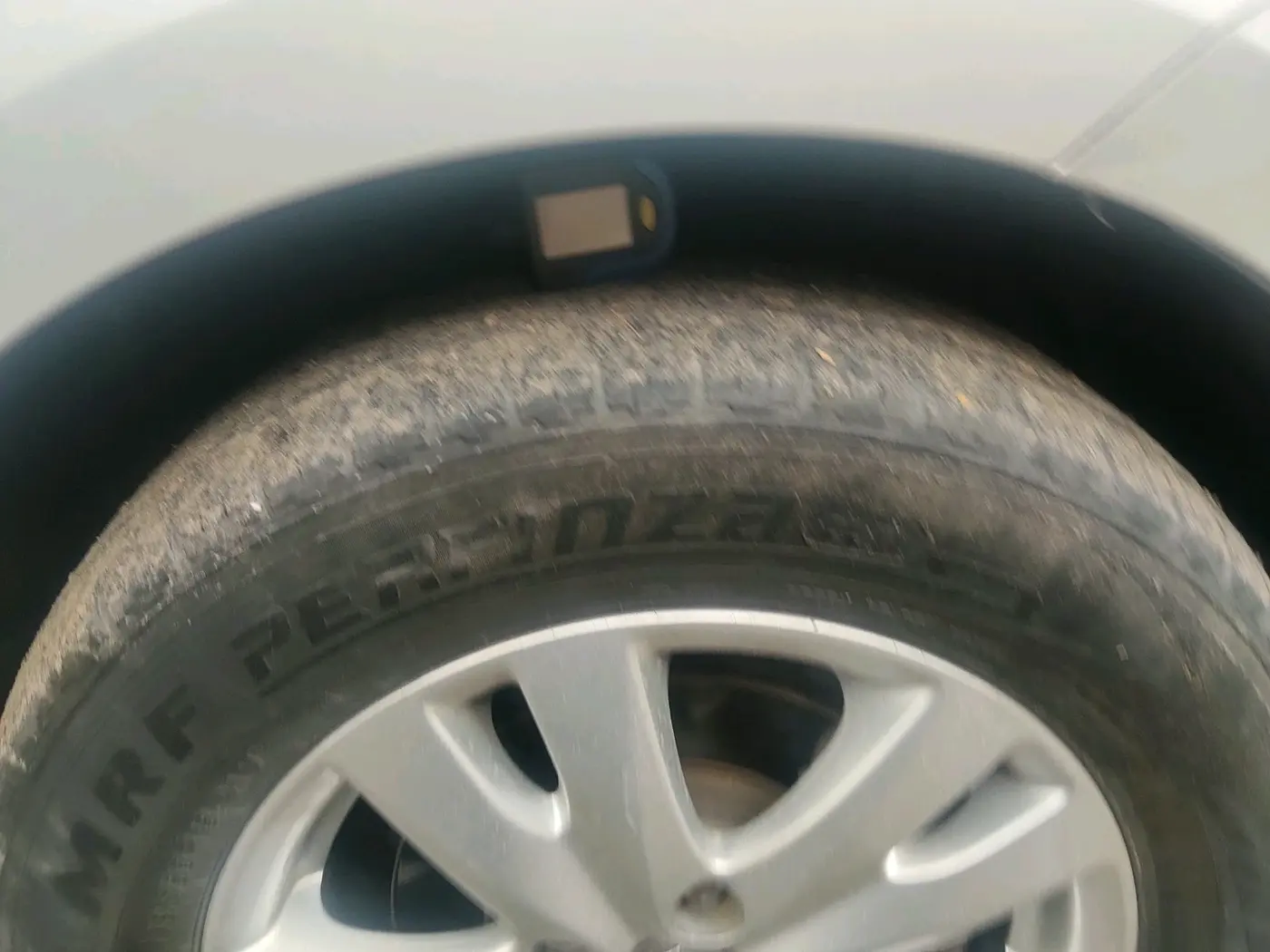 2018 Maruti Ertiga VXI, Petrol, Manual, 34,809 km, tyre