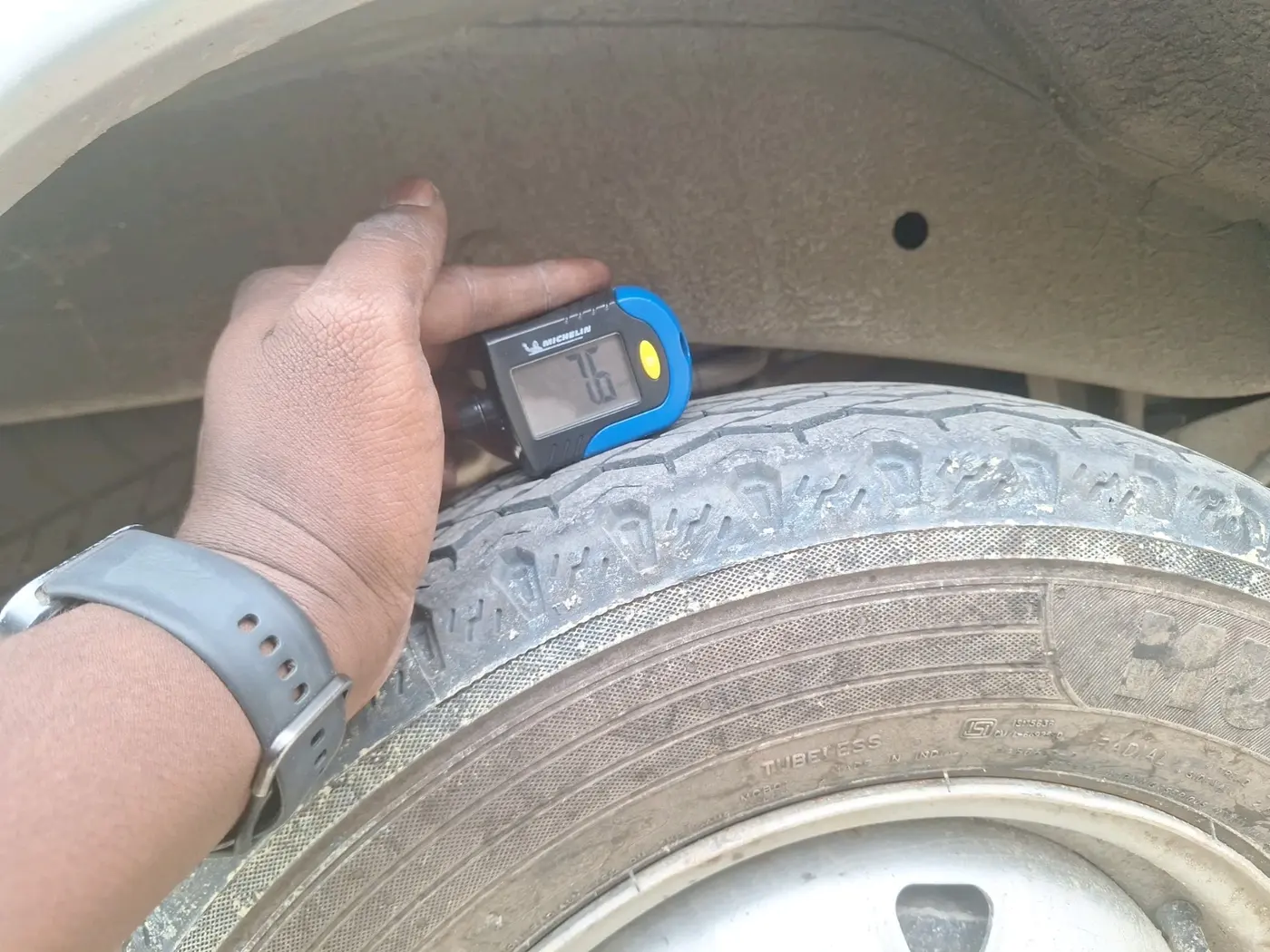 2012 Maruti Eeco 5 STR WITH A/C+HTR, Petrol, Manual, 88,545 km, tyre