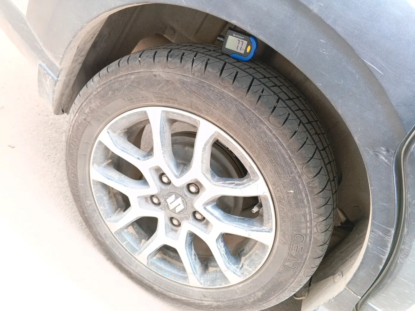 2024 Maruti XL6 ZETA CNG, CNG, Manual, 93,073 km, tyre