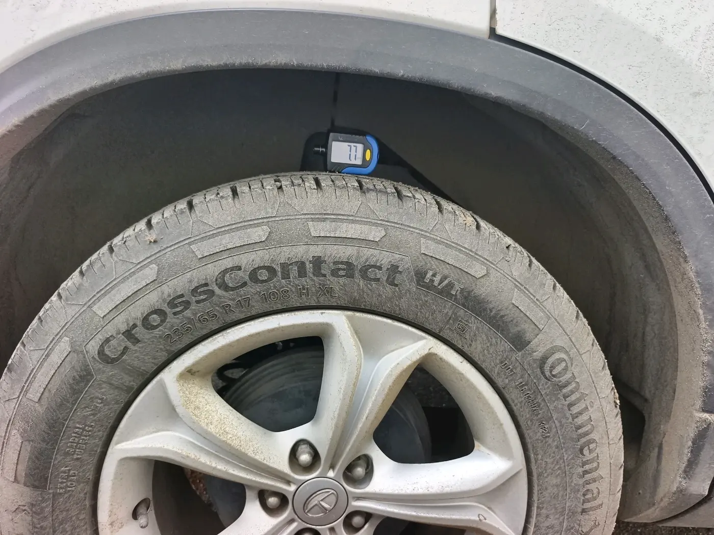 2022 Tata Harrier XT 2.0L KRYOTEC, Diesel, Manual, 84,021 km, tyre