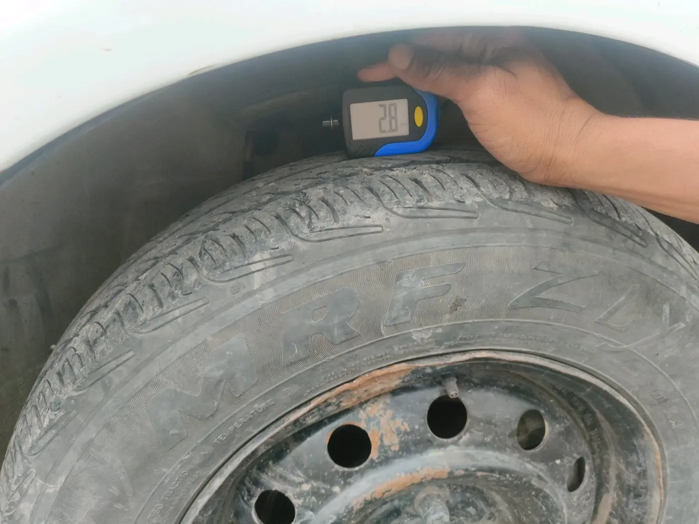 2012 Maruti Ritz VXI, Petrol, Manual, 80,781 km, tyre