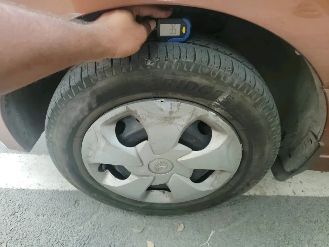 2018 Tata TIGOR XM PETROL, Petrol, Manual, 91,244 km, tyre