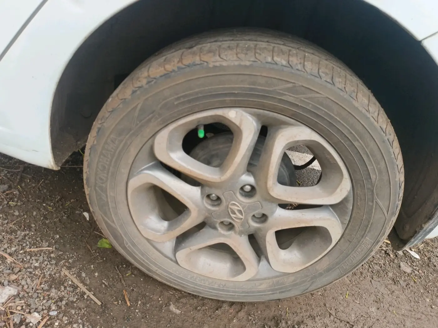 2018 Hyundai Elite i20 ASTA 1.2 (O), Petrol, Manual, 85,895 km, tyre