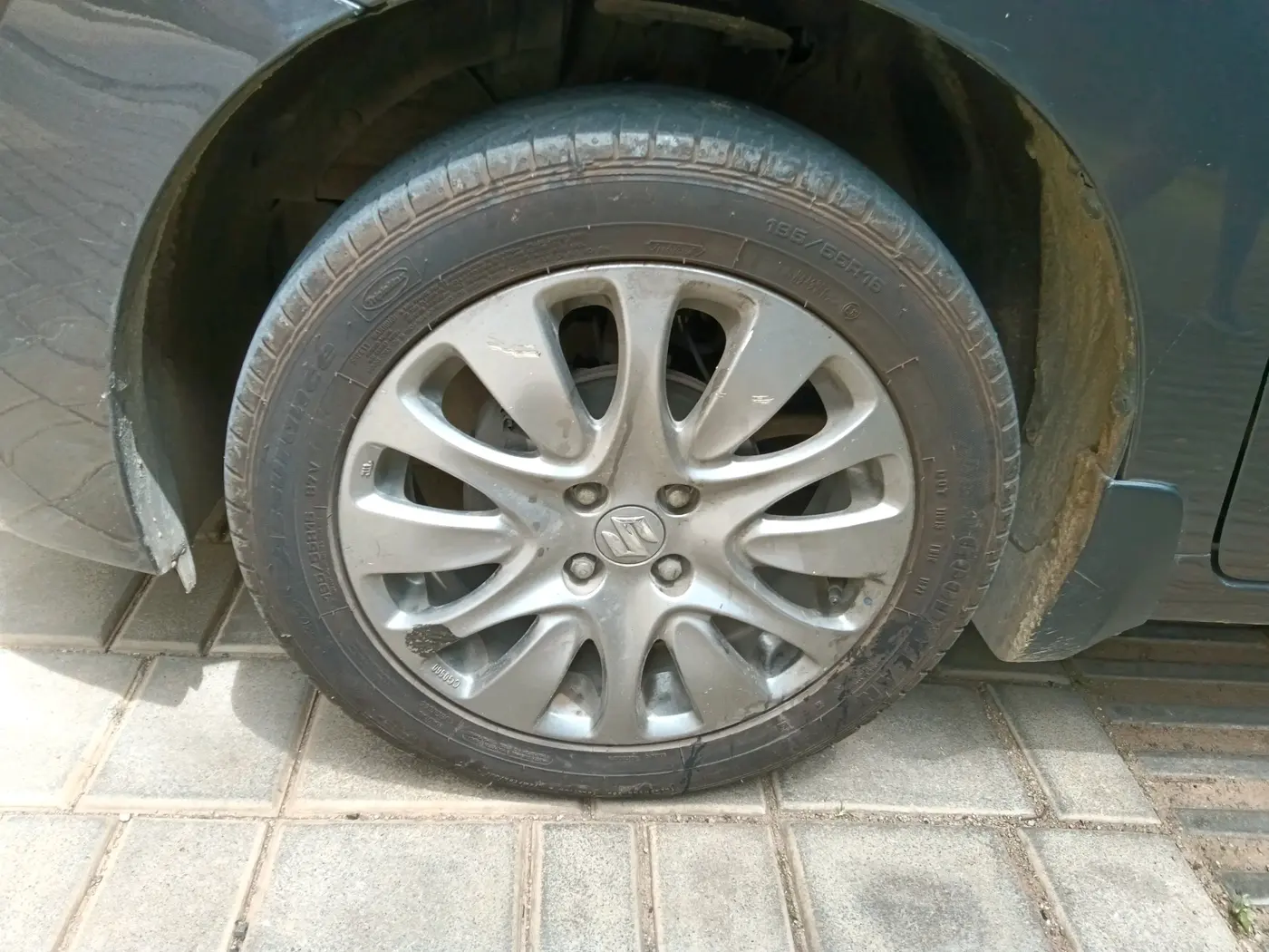 2017 Maruti Baleno ALPHA PETROL 1.2, Petrol, Manual, 98,445 km, tyre