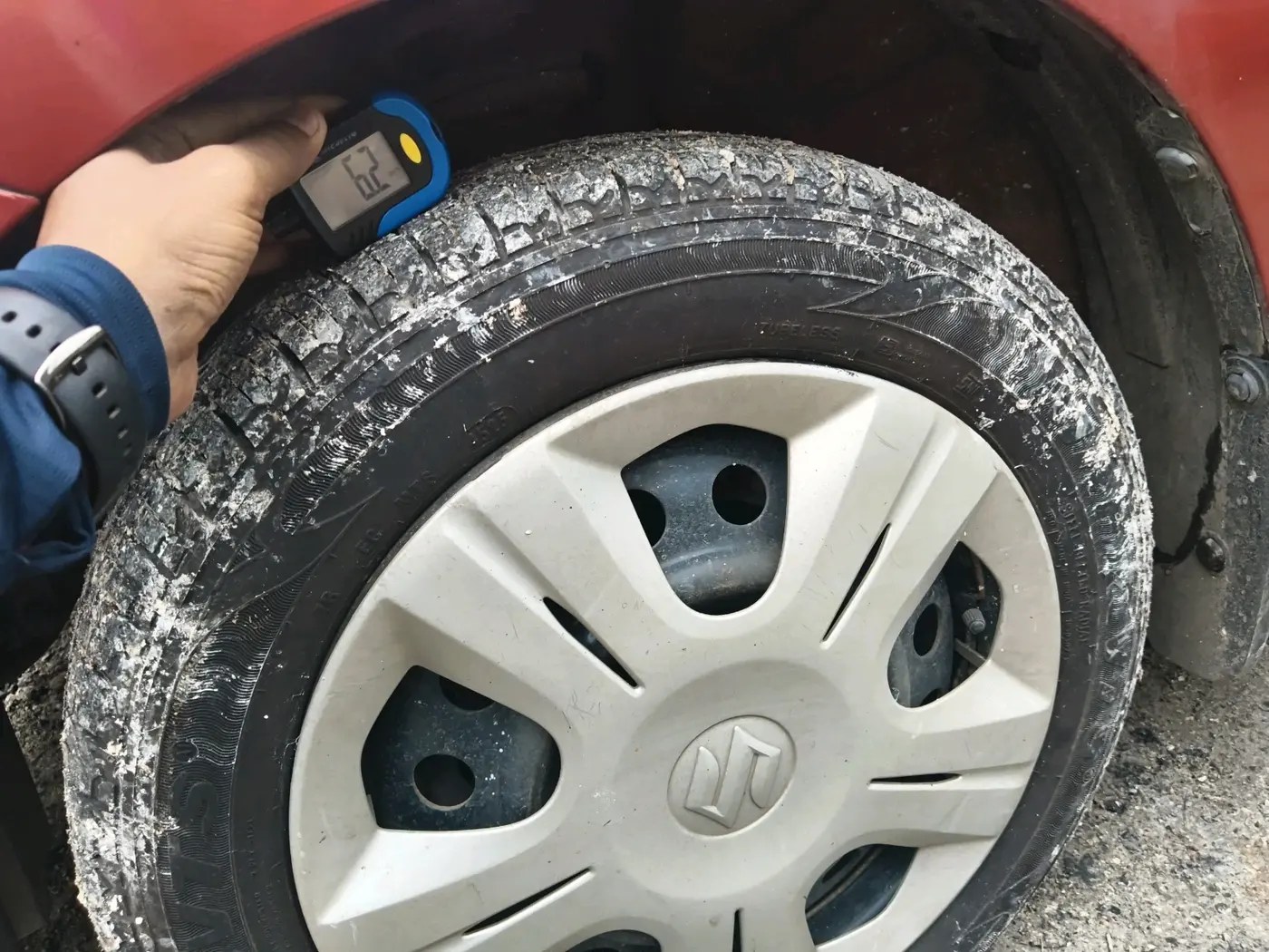 2017 Maruti Wagon R 1.0 VXI, Petrol, Manual, 36,032 km, tyre