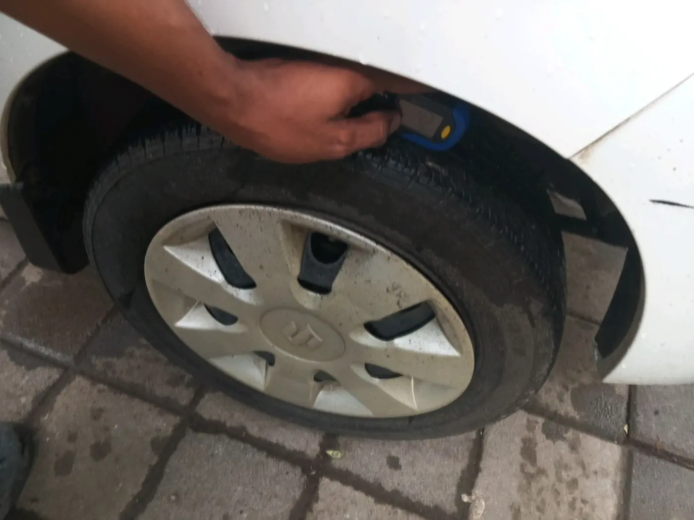 2016 Maruti Alto K10 VXI, Petrol, Manual, 22,188 km, tyre