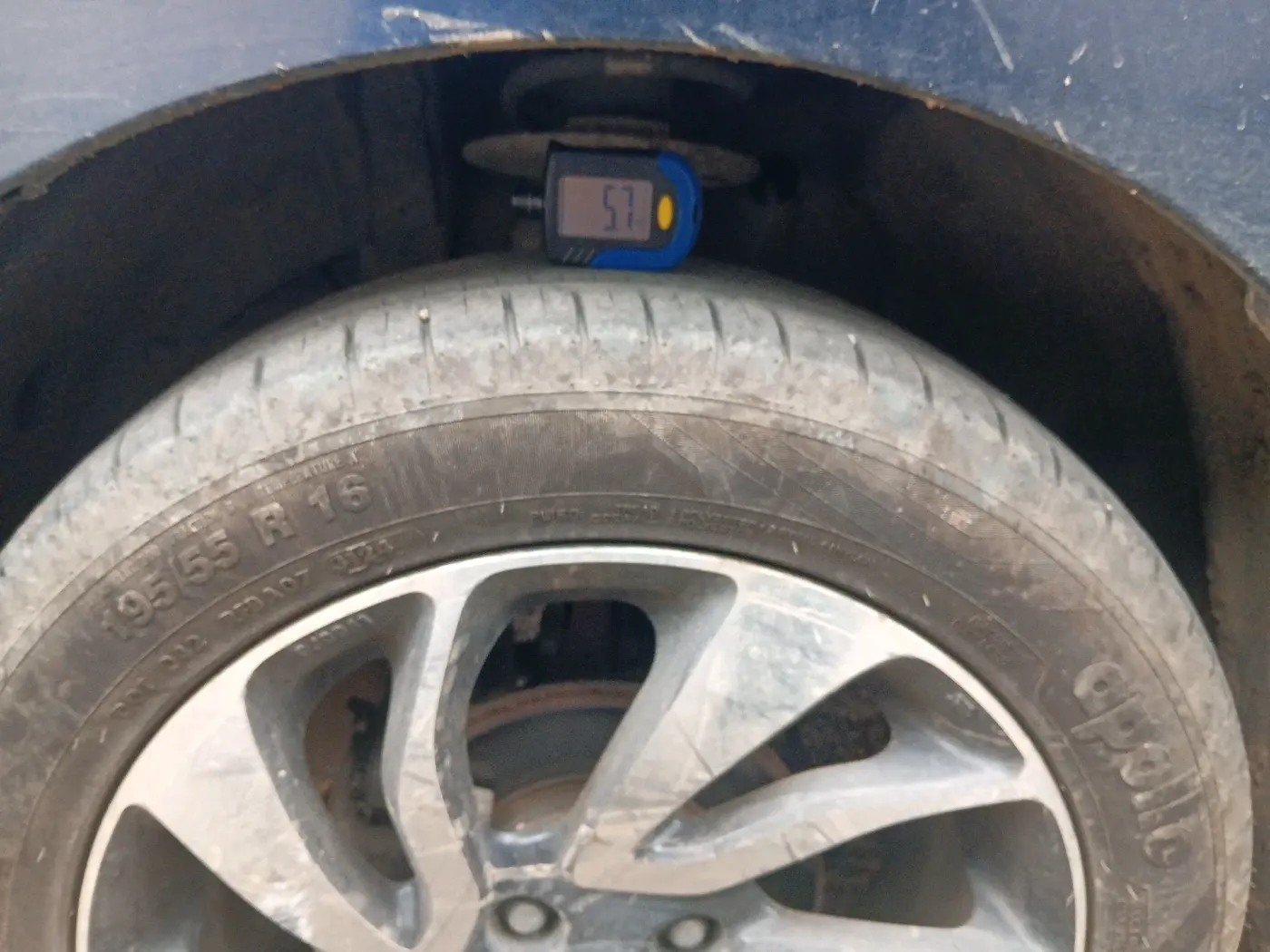 2021 Maruti Baleno ZETA PETROL 1.2, Petrol, Manual, 40,554 km, tyre