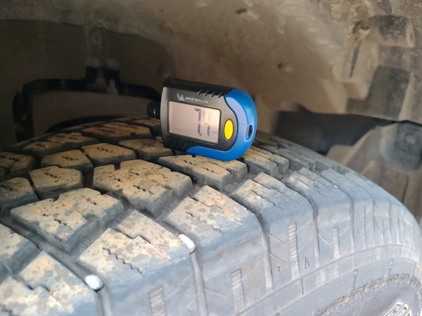2024 Mahindra Thar LX P 2WD AT HT, Petrol, Automatic, 16,226 km, tyre