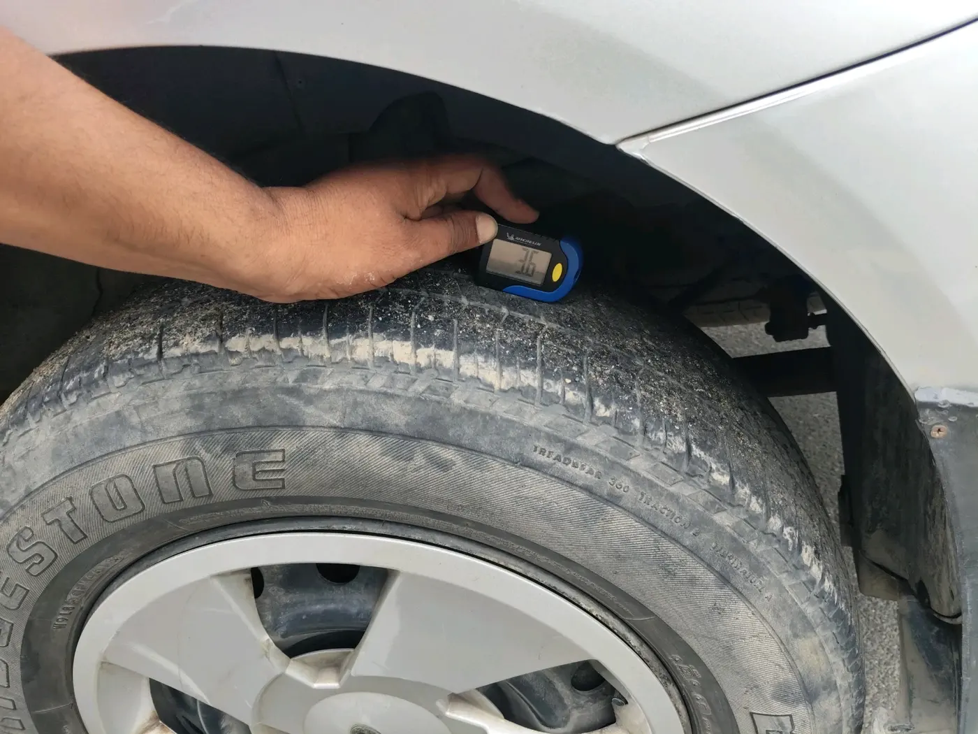 2019 Mahindra XUV500 W5, Diesel, Manual, 77,052 km, tyre
