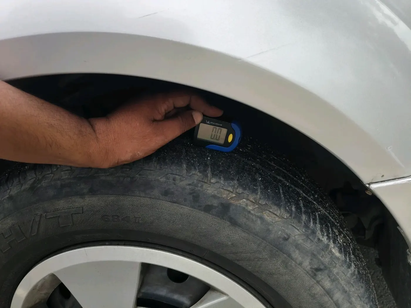 2019 Mahindra XUV500 W5, Diesel, Manual, 77,052 km, tyre