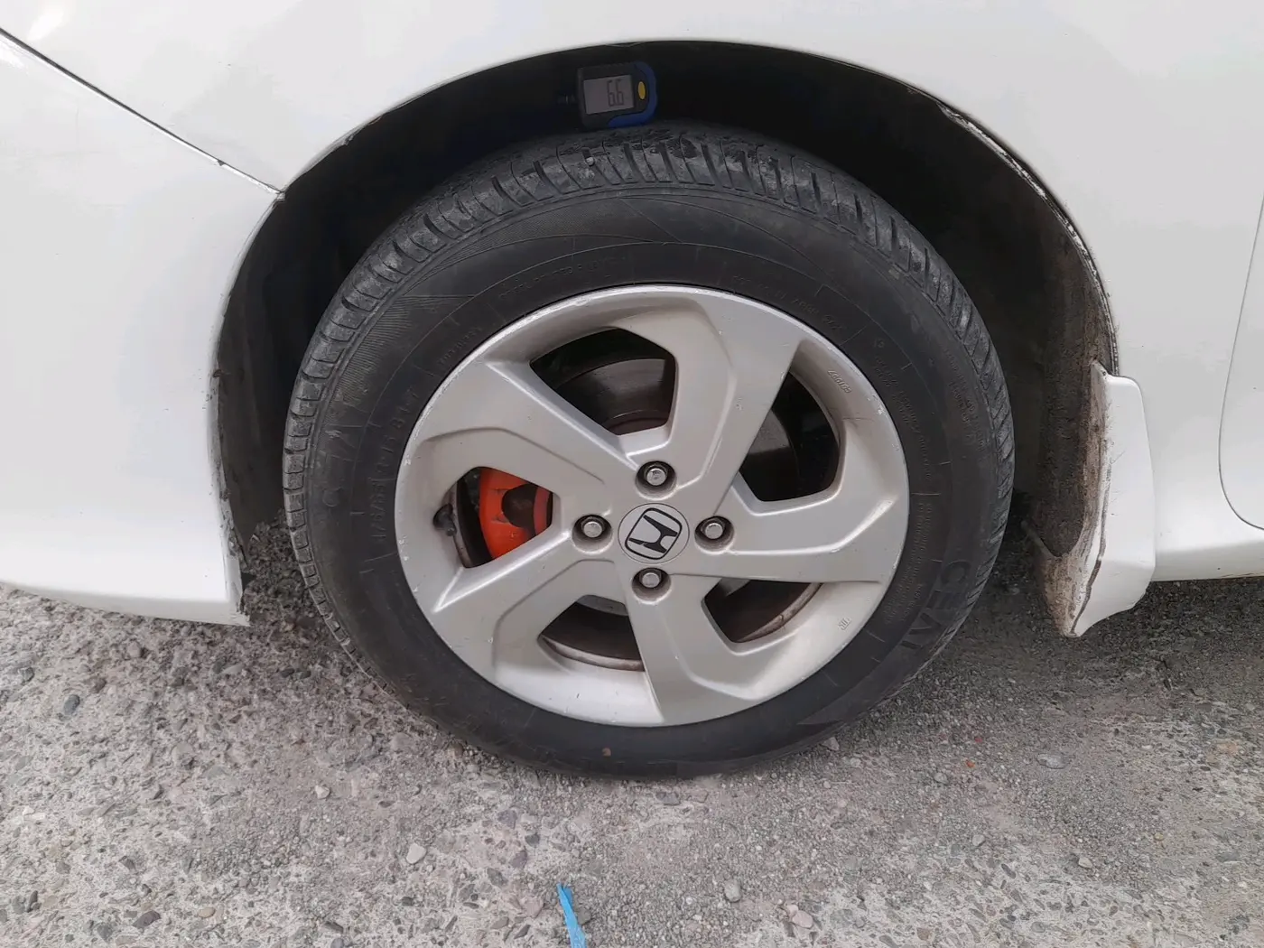 2014 Honda City 1.5L I-DTEC SV, Diesel, Manual, 1,19,437 km, tyre