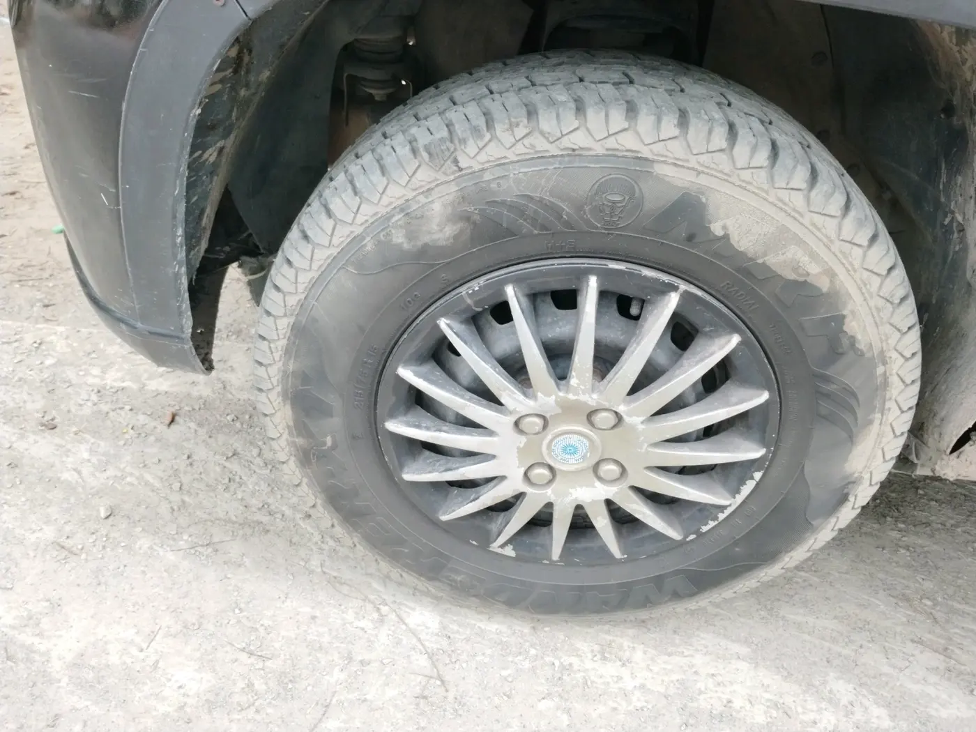 2022 Mahindra BOLERO NEO N 8, Diesel, Manual, 73,544 km, tyre