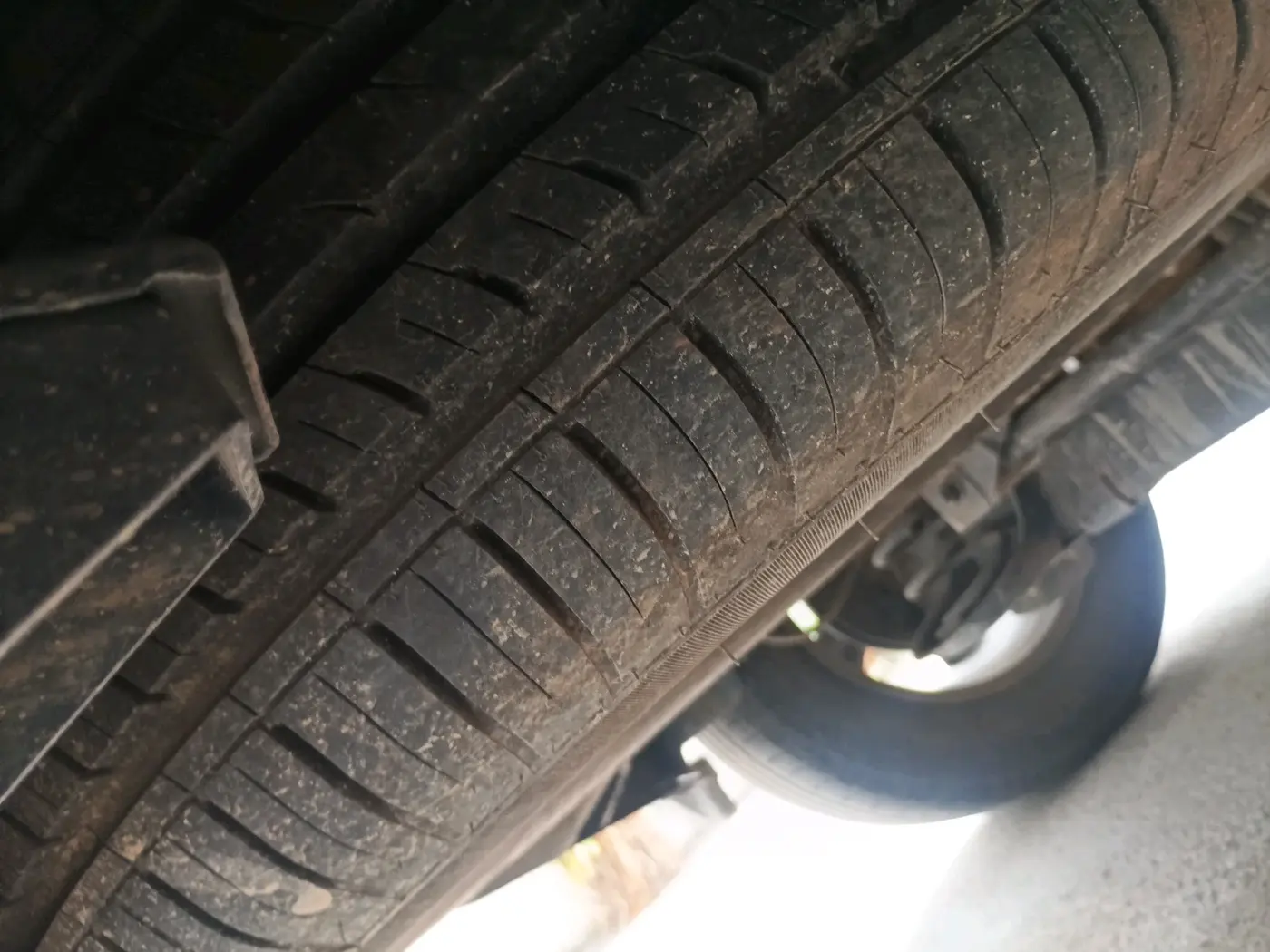 2021 Tata Harrier XT PLUS 2.0L KRYOTEC, Diesel, Manual, 49,064 km, tyre