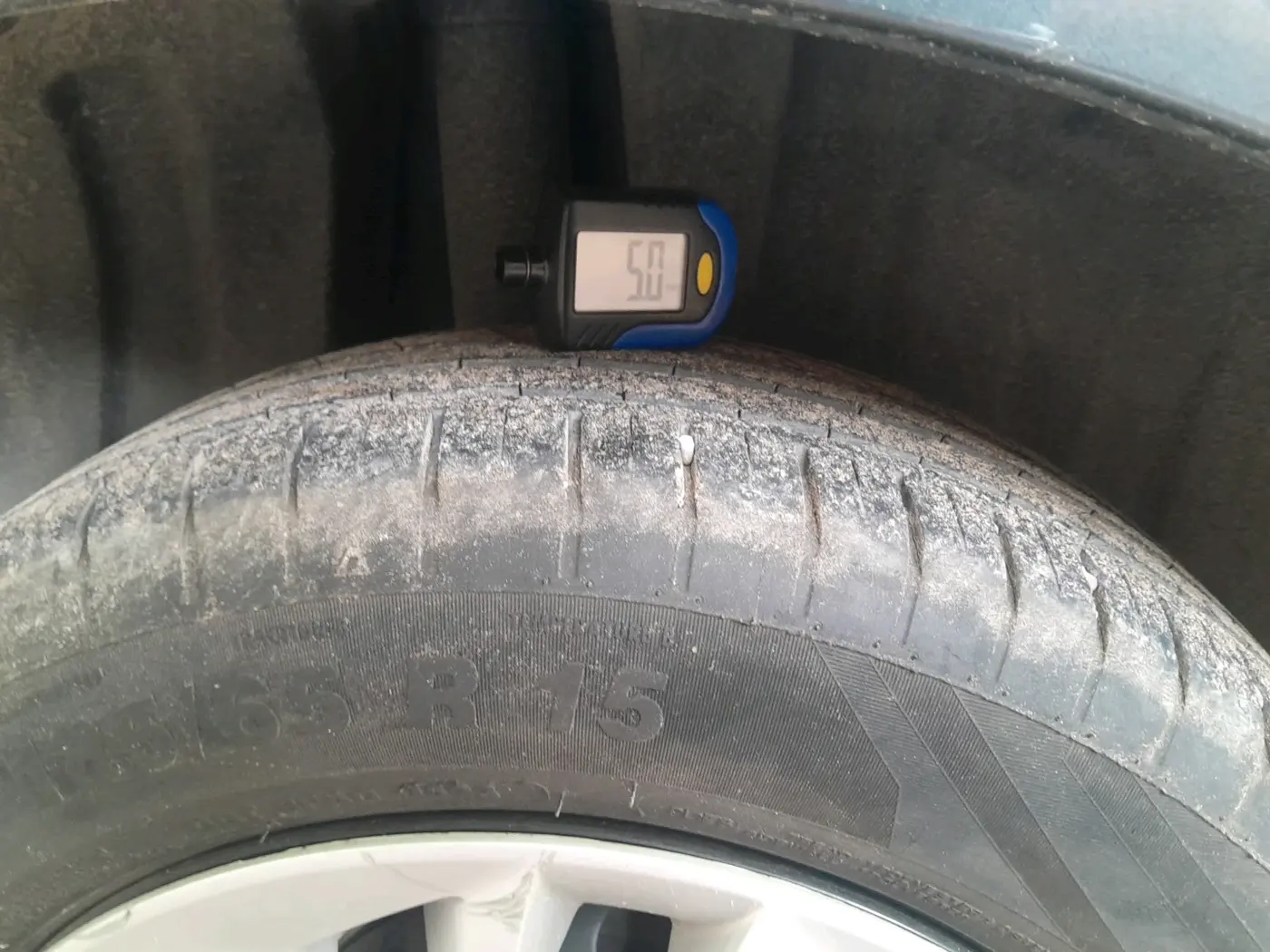 2023 Maruti Baleno DELTA CNG 1.2L, CNG, Manual, 52,877 km, tyre