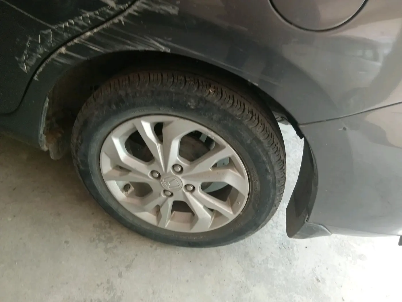 2019 Honda Amaze 1.2L I-VTEC VX, Petrol, Manual, 60,101 km, tyre