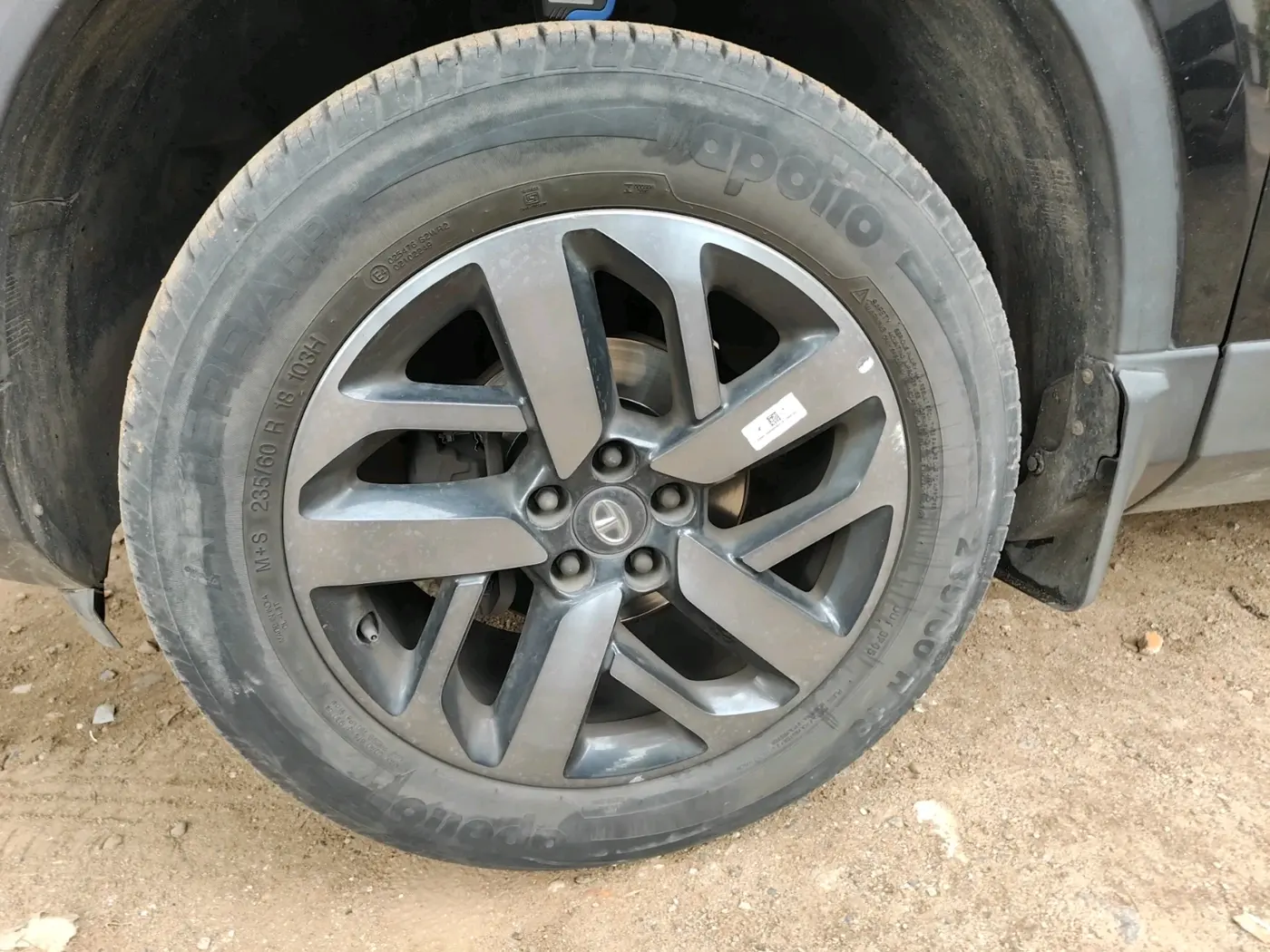 2023 Tata Harrier XZA PLUS 2.0L DARK EDITION, Diesel, Automatic, 45,343 km, tyre