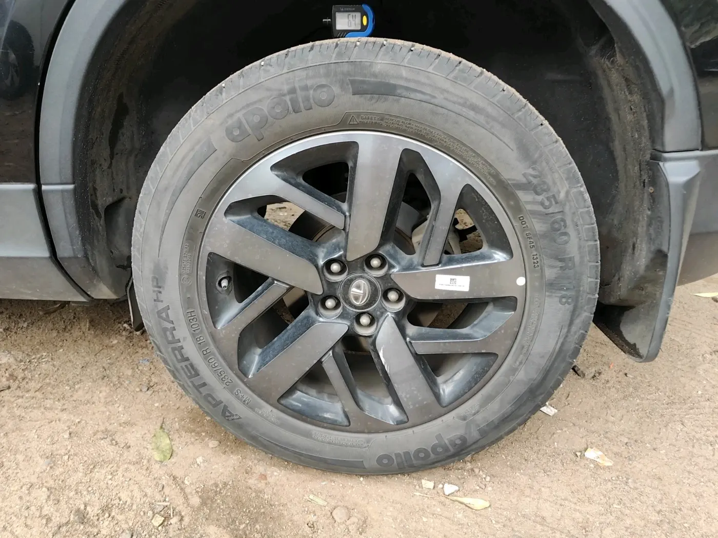 2023 Tata Harrier XZA PLUS 2.0L DARK EDITION, Diesel, Automatic, 45,343 km, tyre