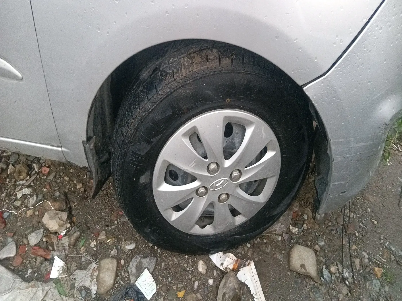 2011 Hyundai i10 SPORTZ 1.2, Petrol, Manual, 38,926 km, tyre