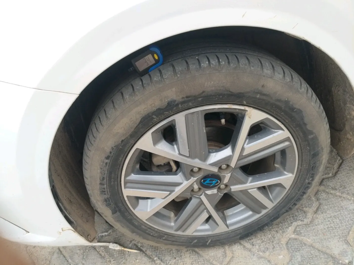 2024 Hyundai Verna SX 1.5 l MPI, Petrol, Manual, 36,740 km, tyre