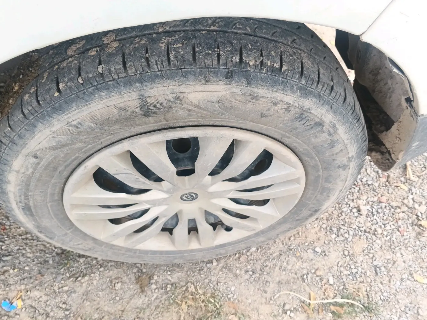2016 Maruti Celerio VXI CNG, CNG, Manual, 1,40,660 km, tyre