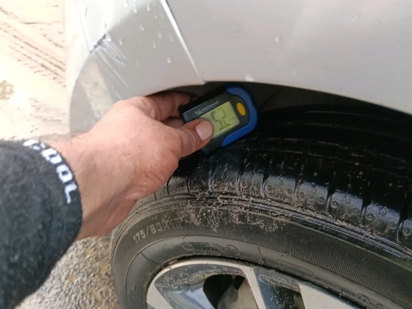 2017 Tata TIGOR XZA PETROL, Petrol, Automatic, 50,722 km, tyre