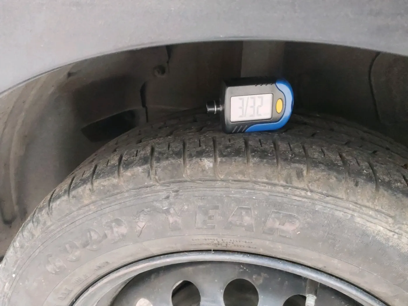 2018 Tata NEXON XZ DIESEL, Diesel, Manual, 95,519 km, tyre