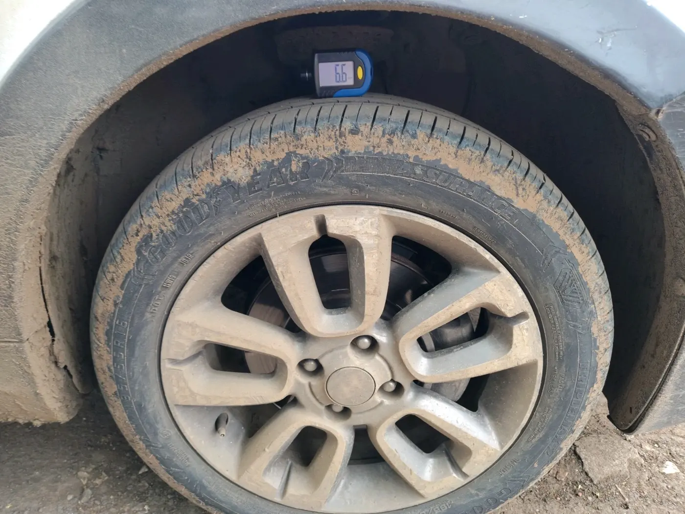 2016 Hyundai i20 Active 1.4 S, Diesel, Manual, 1,70,429 km, tyre