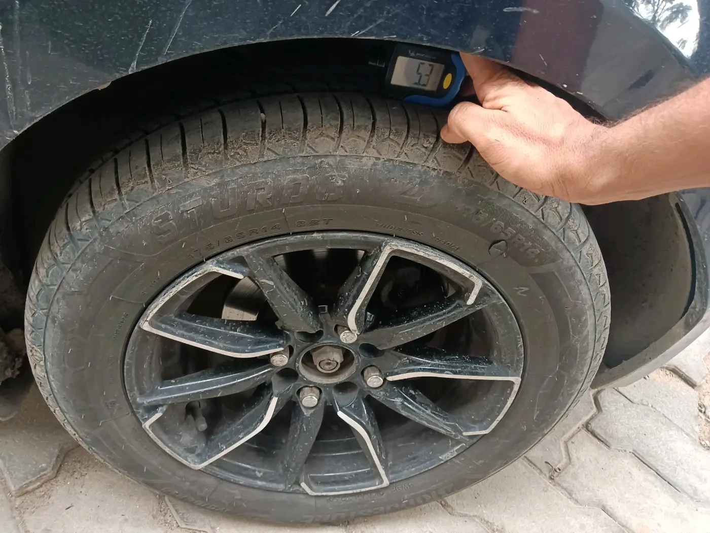 2022 Tata Tiago XZ PLUS CNG, CNG, Manual, 1,80,344 km, tyre