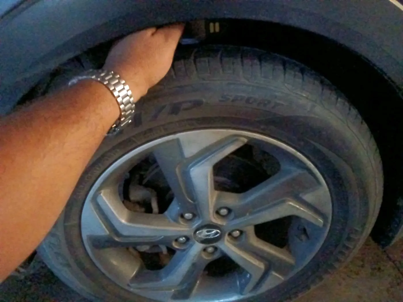 2018 Hyundai Creta SX AT 1.6 PETROL, Petrol, Automatic, 41,984 km, tyre