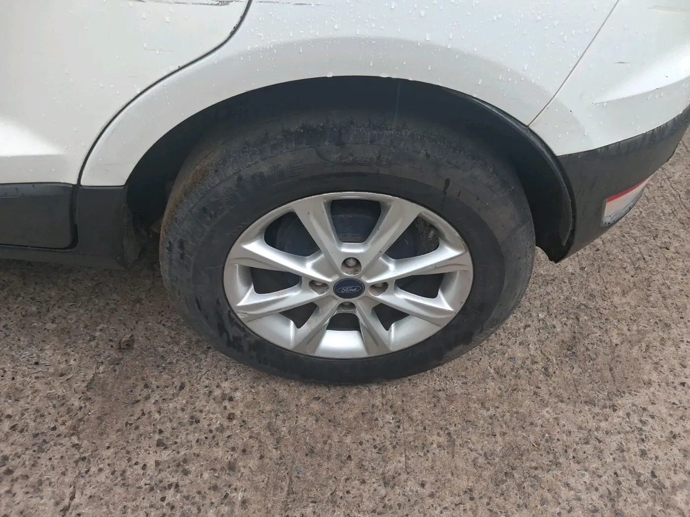 2018 Ford Ecosport TITANIUM 1.5L DIESEL, Diesel, Manual, 2,08,603 km, tyre