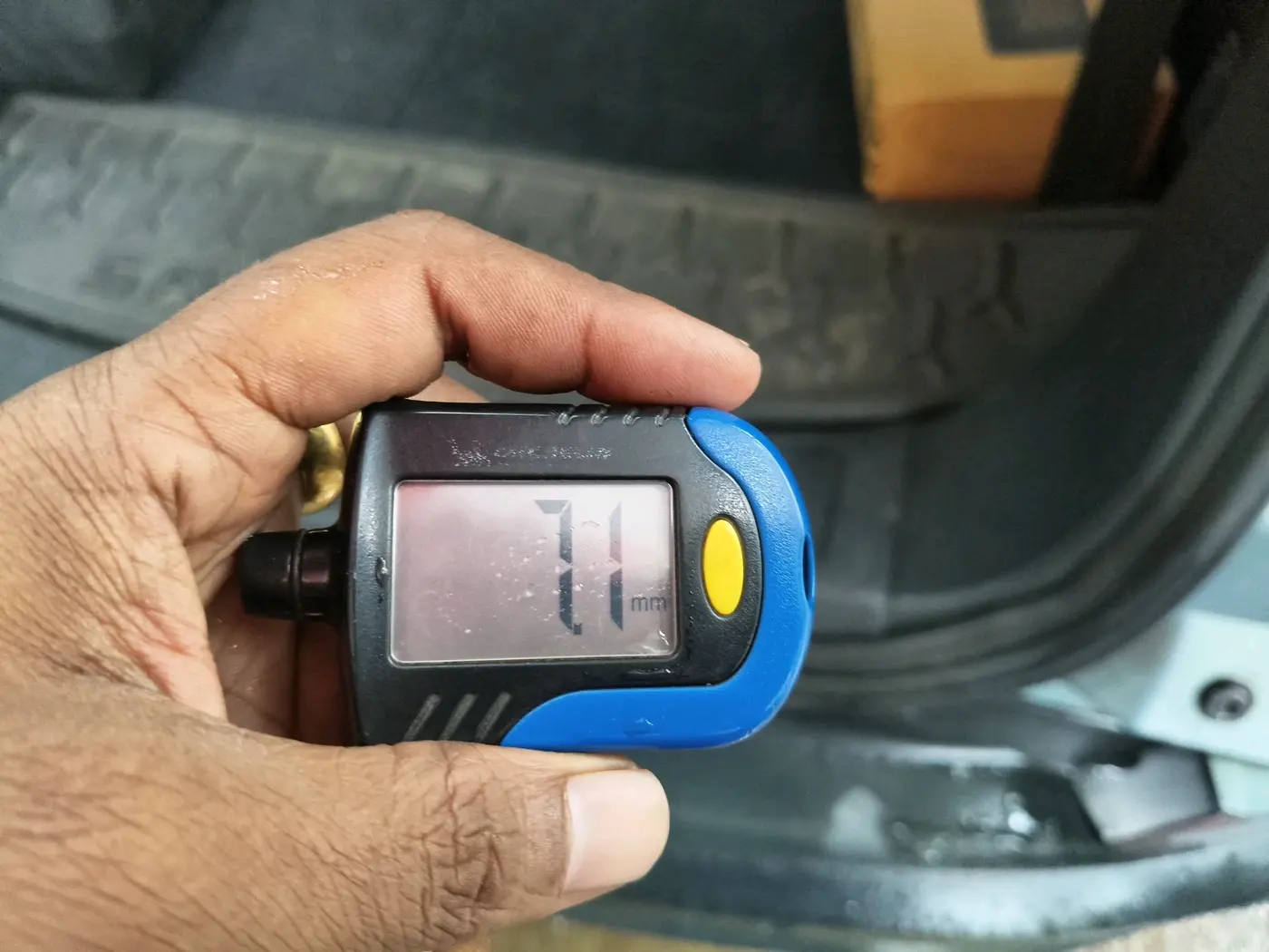 2021 Tata Safari XZA PLUS, Diesel, Automatic, 68,767 km, tyre