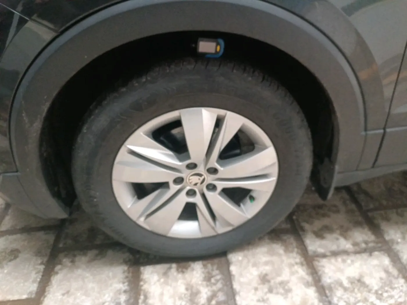 2022 Skoda KUSHAQ AMBITION 1.0L TSI AT, Petrol, Automatic, 17,918 km, tyre