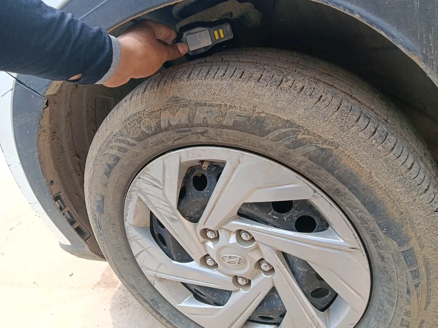 2019 Hyundai VENUE S 1.2, CNG, Manual, 69,663 km, tyre