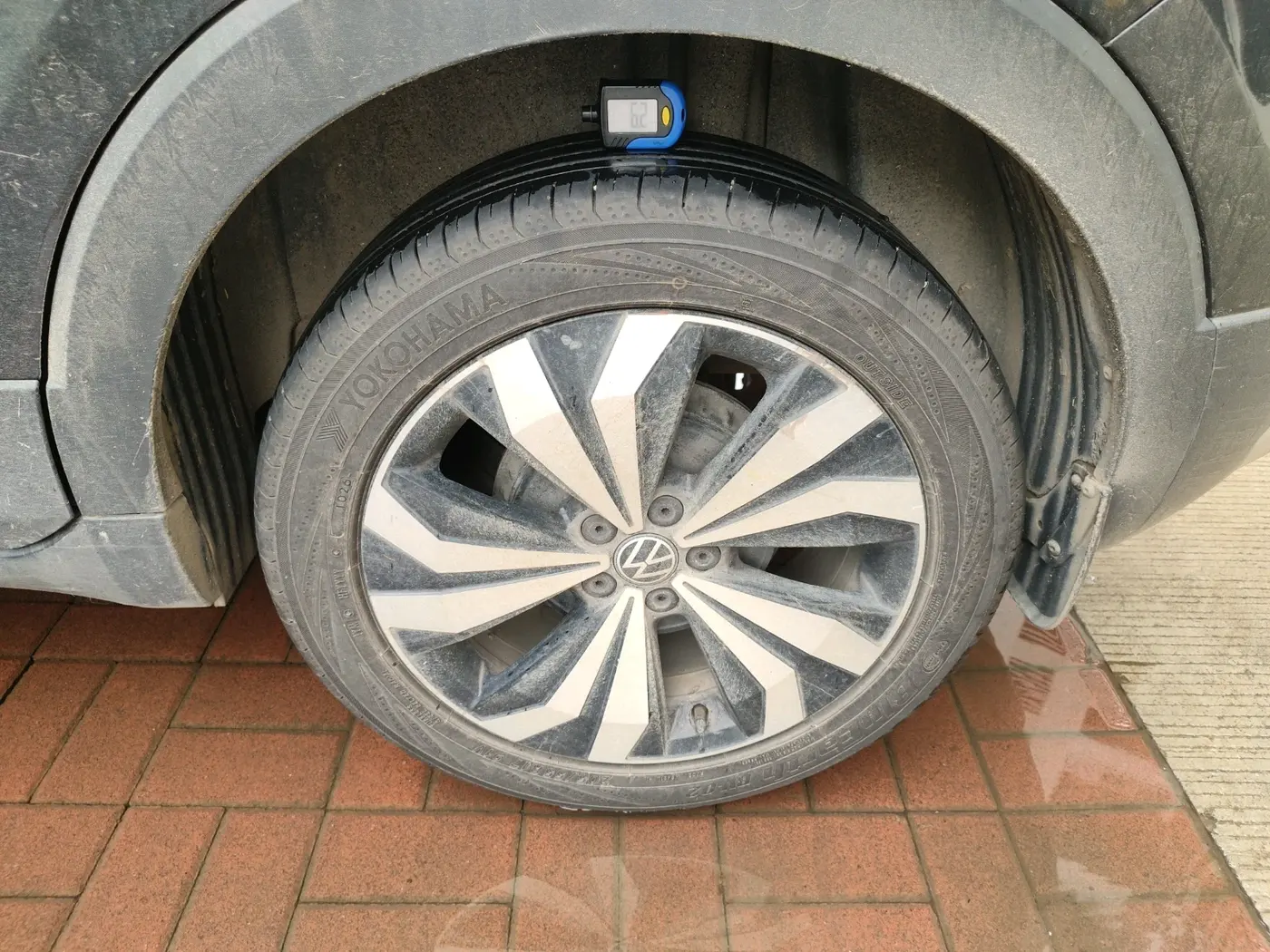 2022 Volkswagen TAIGUN GT PLUS 1.5 TSI DSG, Petrol, Automatic, 40,239 km, tyre