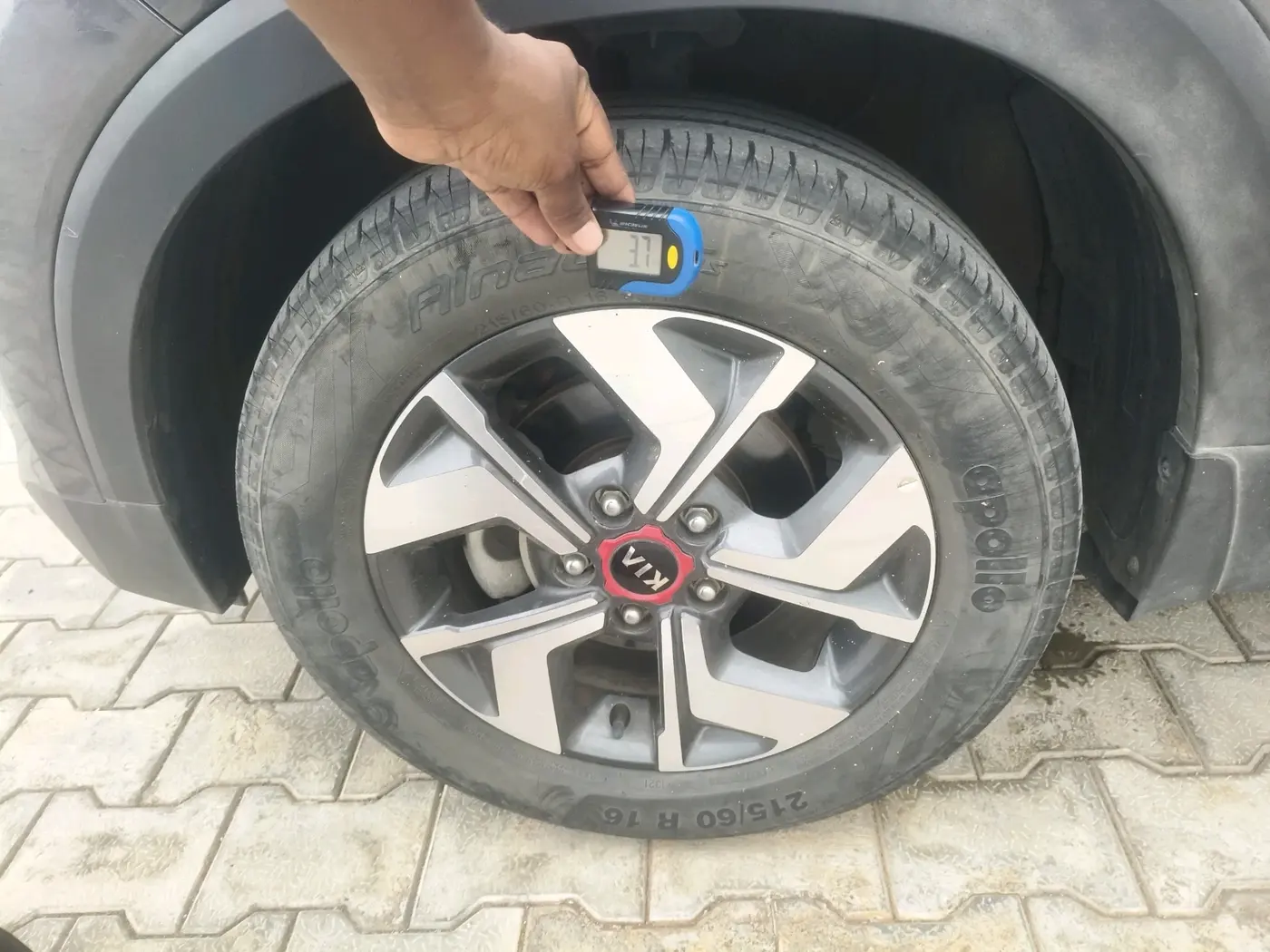 2021 KIA SONET HTX 1.5, Diesel, Manual, 34,179 km, tyre