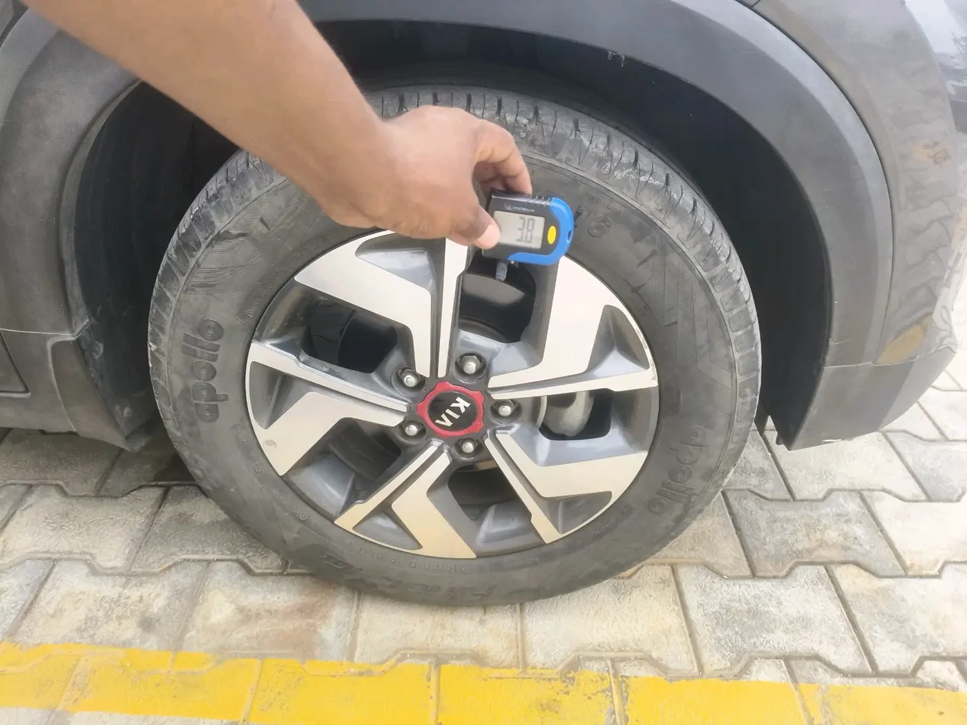 2021 KIA SONET HTX 1.5, Diesel, Manual, 34,179 km, tyre