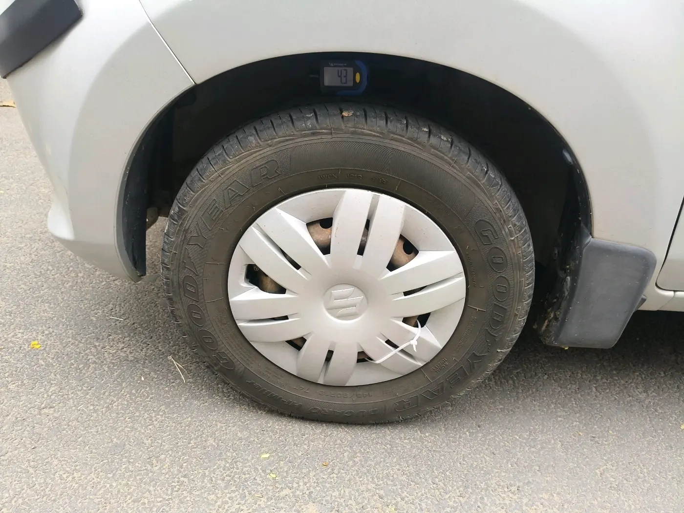 2013 Maruti Alto 800 LXI, Petrol, Manual, 17,653 km, tyre