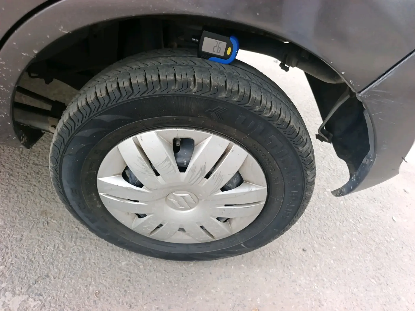 2021 Maruti Alto VXI, Petrol, Manual, 59,617 km, tyre