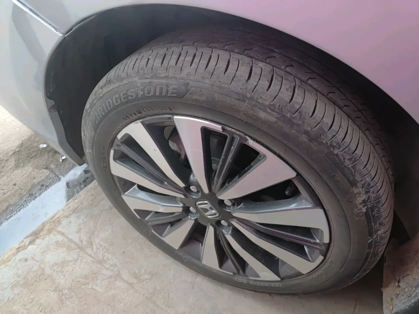 2023 Honda City 1.5L I-VTEC ZX, Petrol, Manual, 10,003 km, tyre