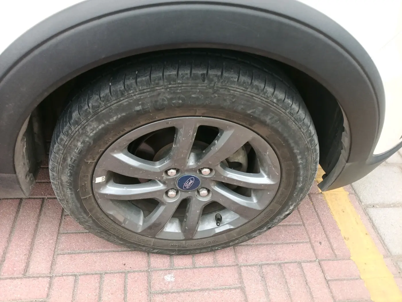 2021 Ford FREESTYLE TITANIUM PLUS 1.2 PETROL, Petrol, Manual, 17,195 km, tyre