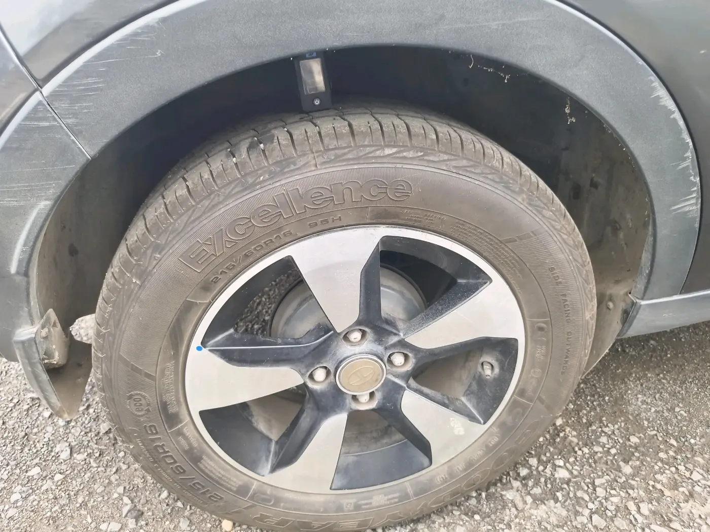 2018 Tata NEXON XZ PLUS PETROL, Petrol, Manual, 51,953 km, tyre